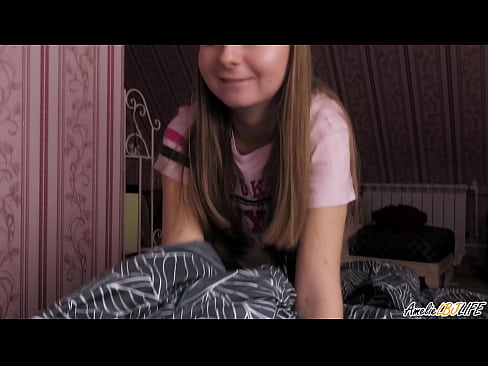❤️ Blondie thith thellë BFF-në e saj dhe merr spermë në gojën e saj ❤️❌ Video porno tek ne sq.xxxgr.ru ❤